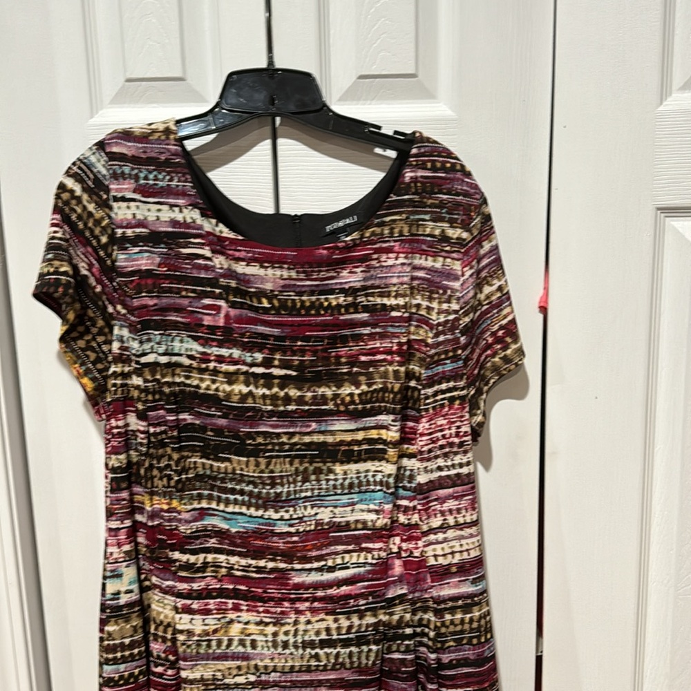 Fun versatile dress - Picture 2 of 2
